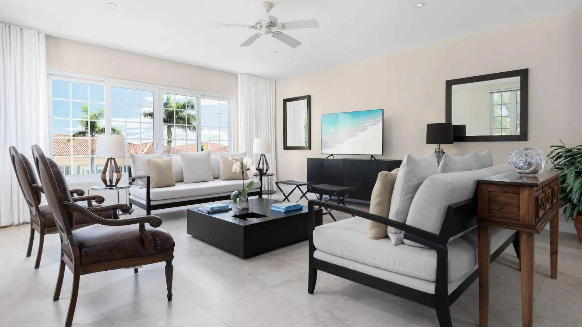 One Grace Bay Townhomes Unit 205 The Bight Settlements 0*,  Turks en Caicos Eilanden